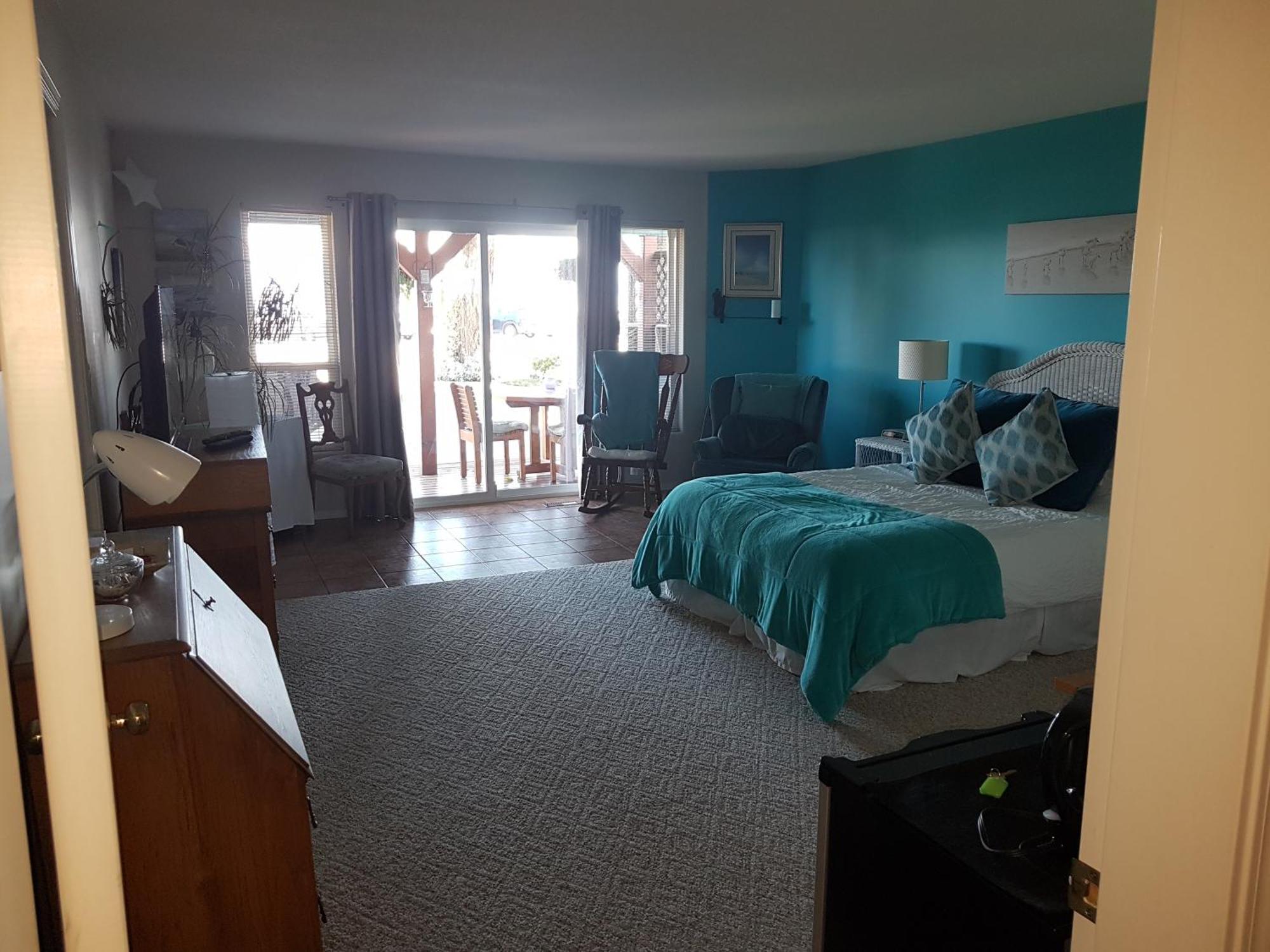 Davis Bay Bed & Breakfast Сешелт Екстериор снимка