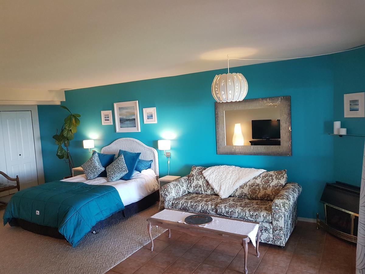 Davis Bay Bed & Breakfast Сешелт Екстериор снимка